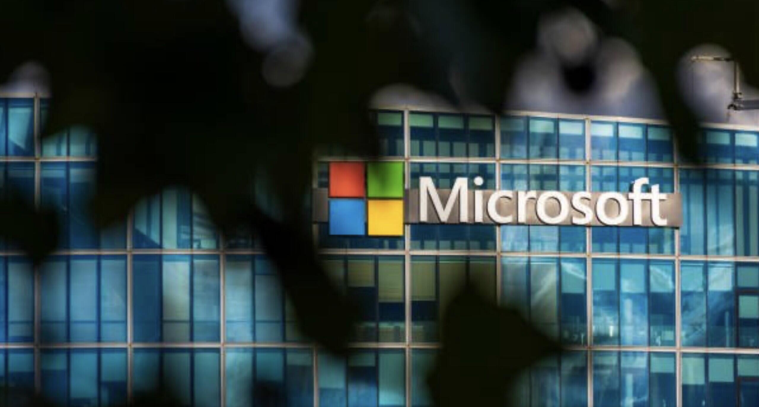 Kominfo Siapkan Aturan Baru Buat Investasi Microsoft di Indonesia