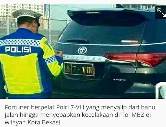 Mobil SUV Plat Polda Makan Bahu Jalan, Kecelakaan, Platnya Berubah Jadi Plat Sipil!