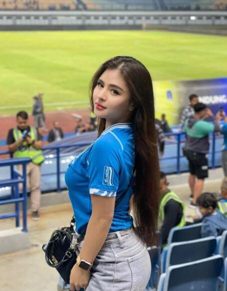 Melihat Lebih Dalam Bobotoh Casual Persib Yang Banyak Dimusuhi Flower City Casual