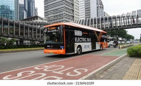 TransJakarta, Salah Satu Solusi Transportasi Massal di Jakarta