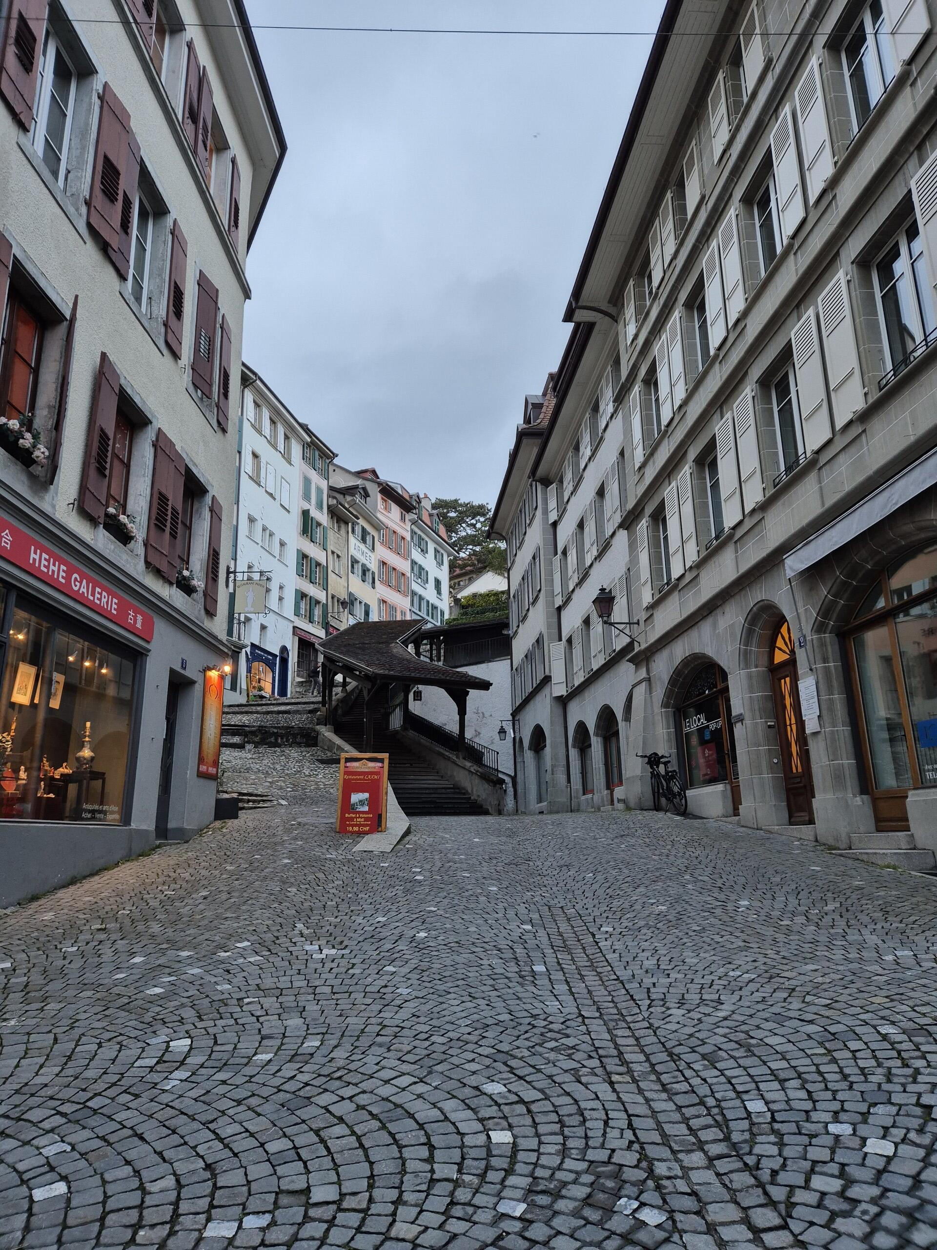 Unforgetful Lussanne, Beautiful City at the Shore of Lake Geneve