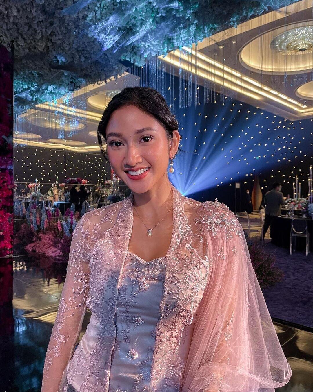 Foto Foto Claresta Taufan Yang Membuat Hati Bergetar