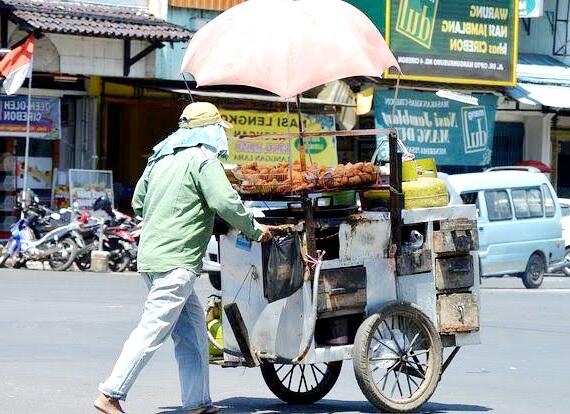 Waspada, Beredar Pedagang Gorengan Campur Narkoba Biar Jualannya Laris?