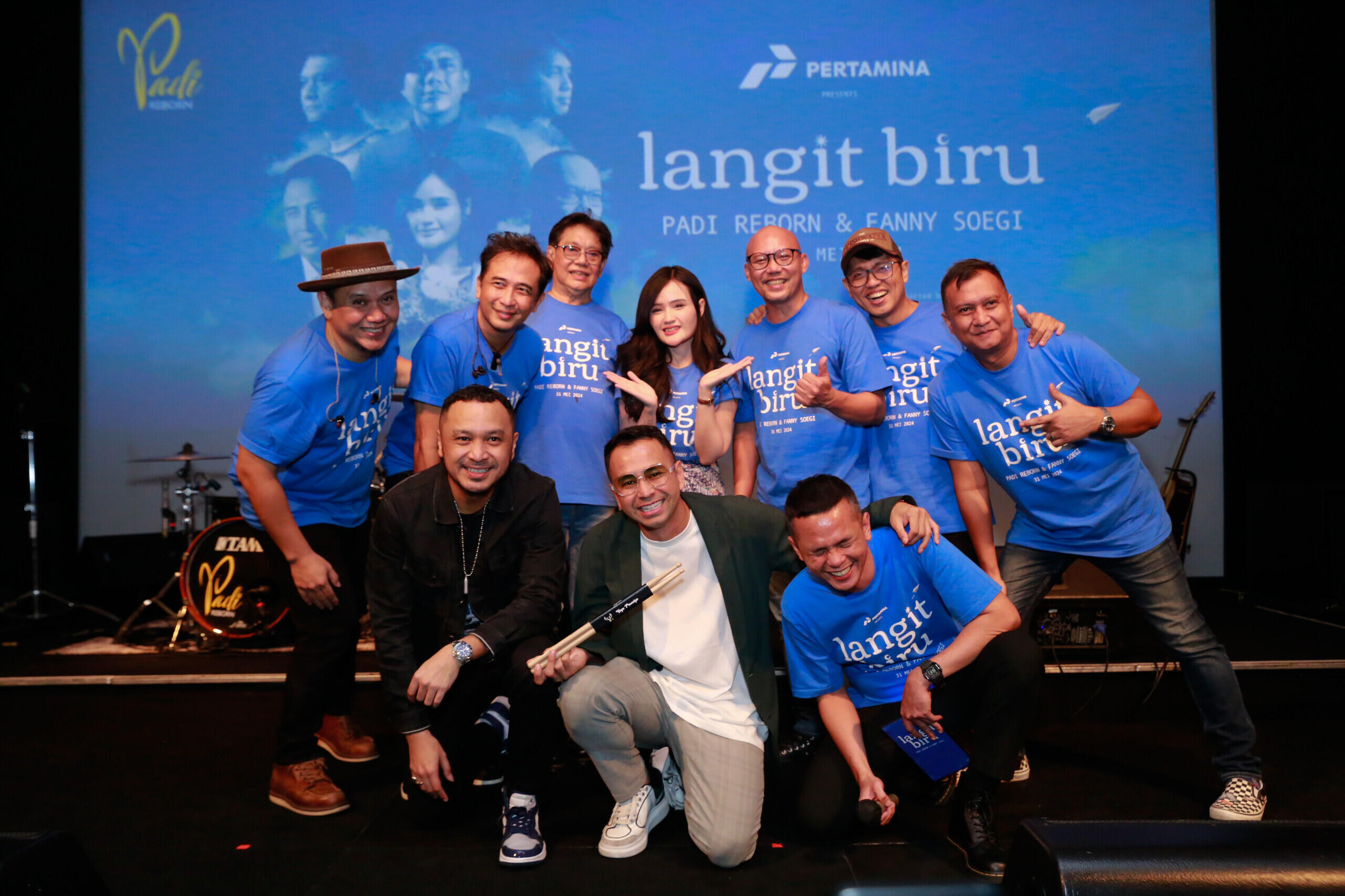 Padi Reborn Gandeng Fanny Soegi Luncurkan Single “Langit Biru”