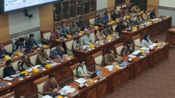 Tanggap! Komisi I DPR RI Bicara Judi Online ke Menkominfo, Ungkit Polwan Bakar Suami