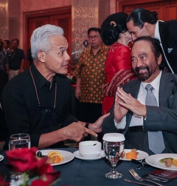 Ganjar Bertemu Surya Paloh