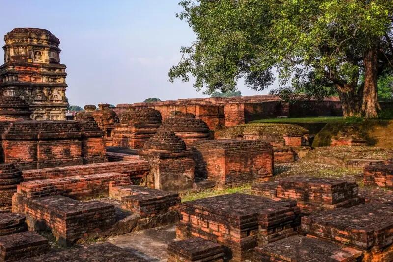Bagaimana asal-usul ajaran Buddha di Indonesia