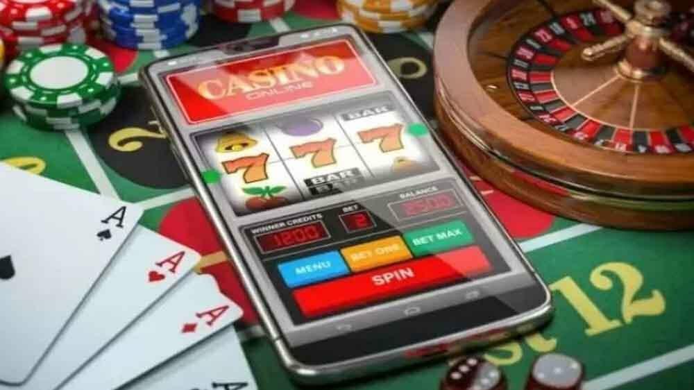 Parah! DPR Sebut Ada Oknum di Kominfo yang Lindungi Situs Judi Online!