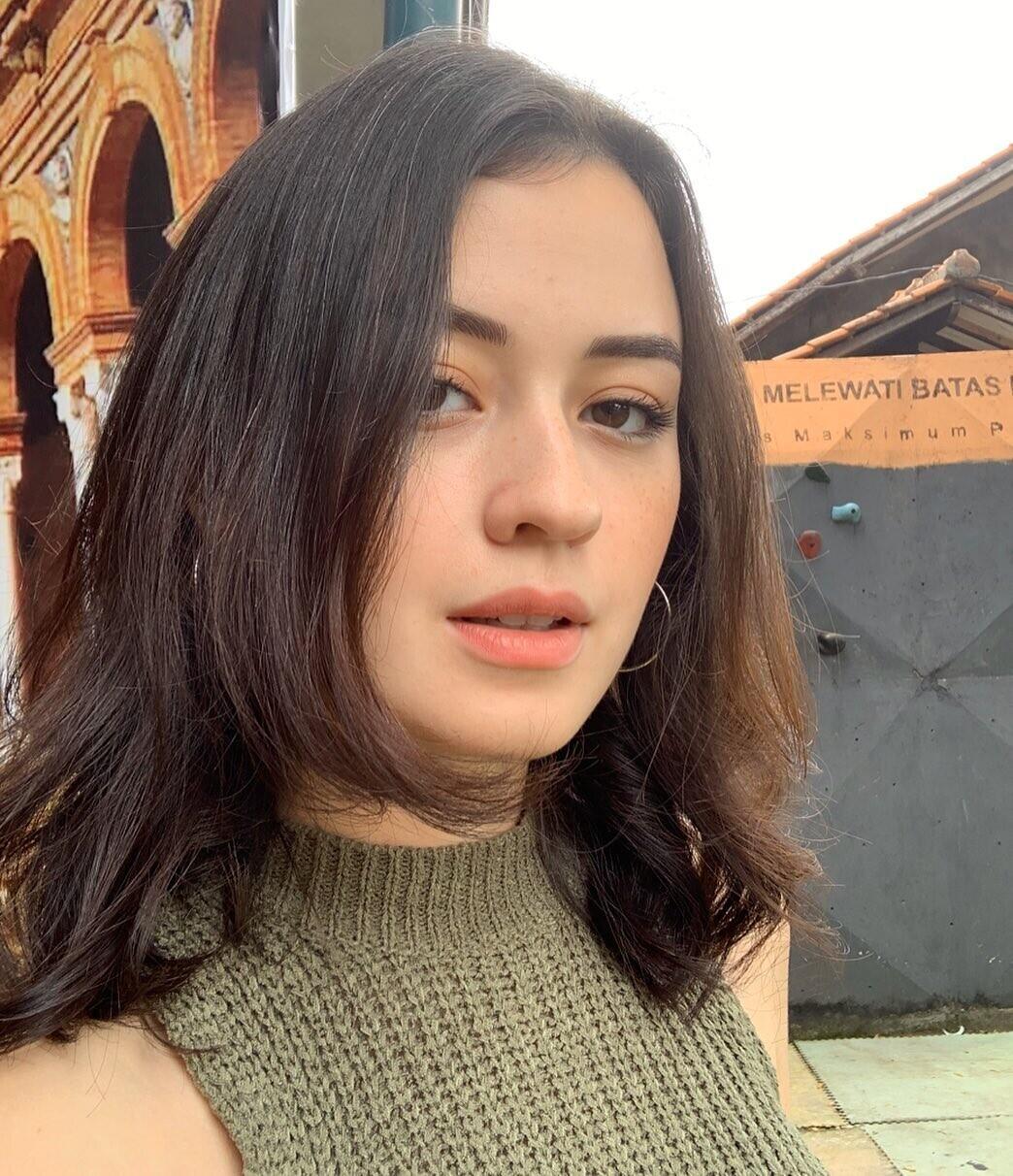 Foto Foto Kimberly Ryder Yang Cantik Dan Menawan