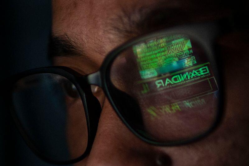 Satgas Ungkap Penjudi Online Lintas Profesi, ada Polisi, Jurnalis, Hingga PNS