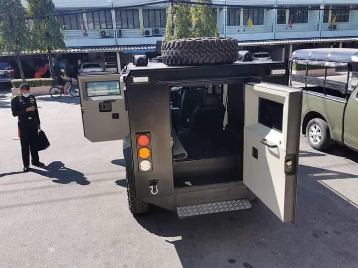 First Look: Kendaraan Taktis Leopard 4x4 Milik Brimob Pertama Kali Terlihat di Papua
