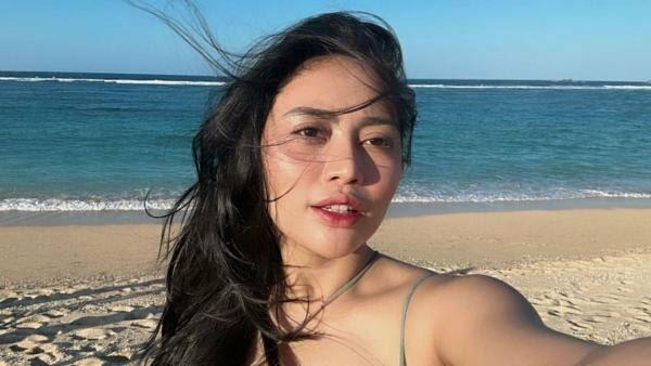 Selebgram Rachel Vennya Di-bully Gara-gara Punya Payudara Besar!