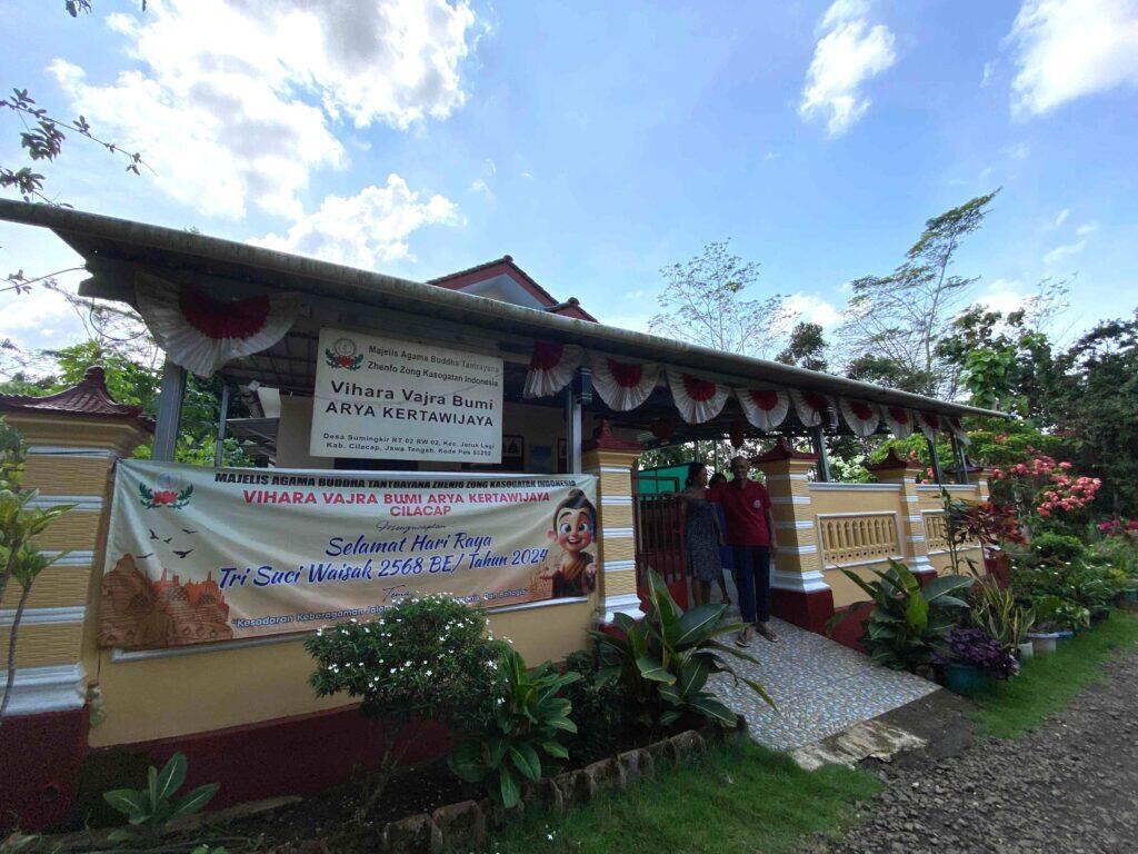 Keteguhan Umat Buddha Desa Sumingkir, Berpindah-pindah Lokasi Vihara 