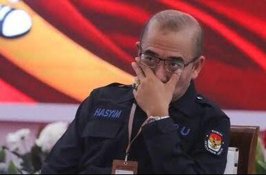 DKPP Ungkap Hasyim Asya'ri Tulis Chat Celana Dalam kepada Anggota PPLN Den Haag