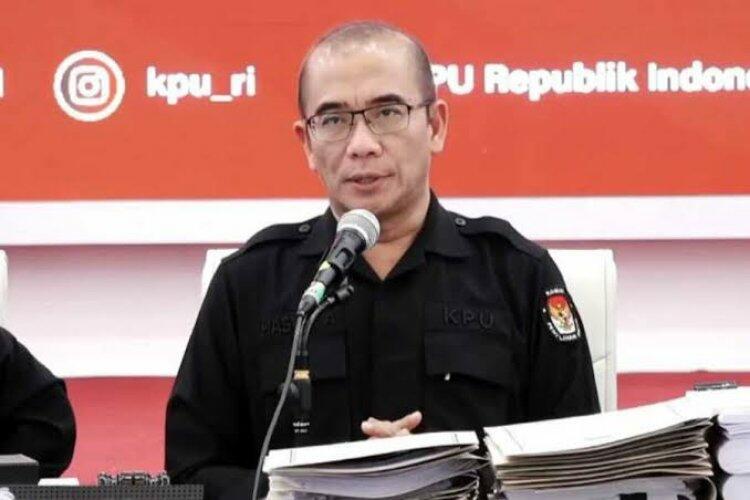 Lakukan Tindak Asusila, Ketua KPU Hasyim Asy'ari Resmi Dipecat!