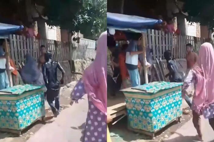Merokok Sambil Memindahkan Bensin, Pedagang Justru Terbakar Gan !