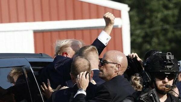 Ngeri, Untung Nggak Kayak John. F Kennedy! Donald Trump Diduga Ditembak saat Kampanye