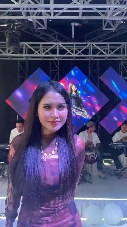 Parah, Perceraian Dirayakan Segala! Akhirnya Dilaporkan Mantan Istri Deh
