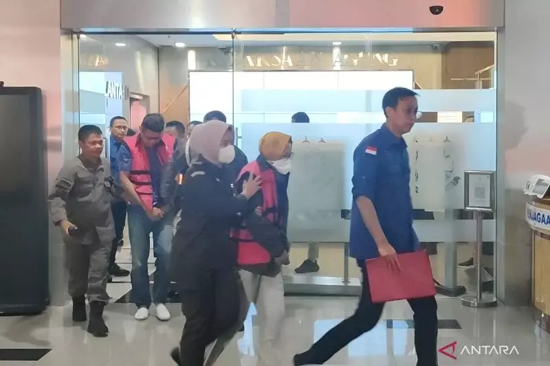 Kejagung Tetapkan 7 Tersangka Baru dalam Kasus Korupsi Emas Antam