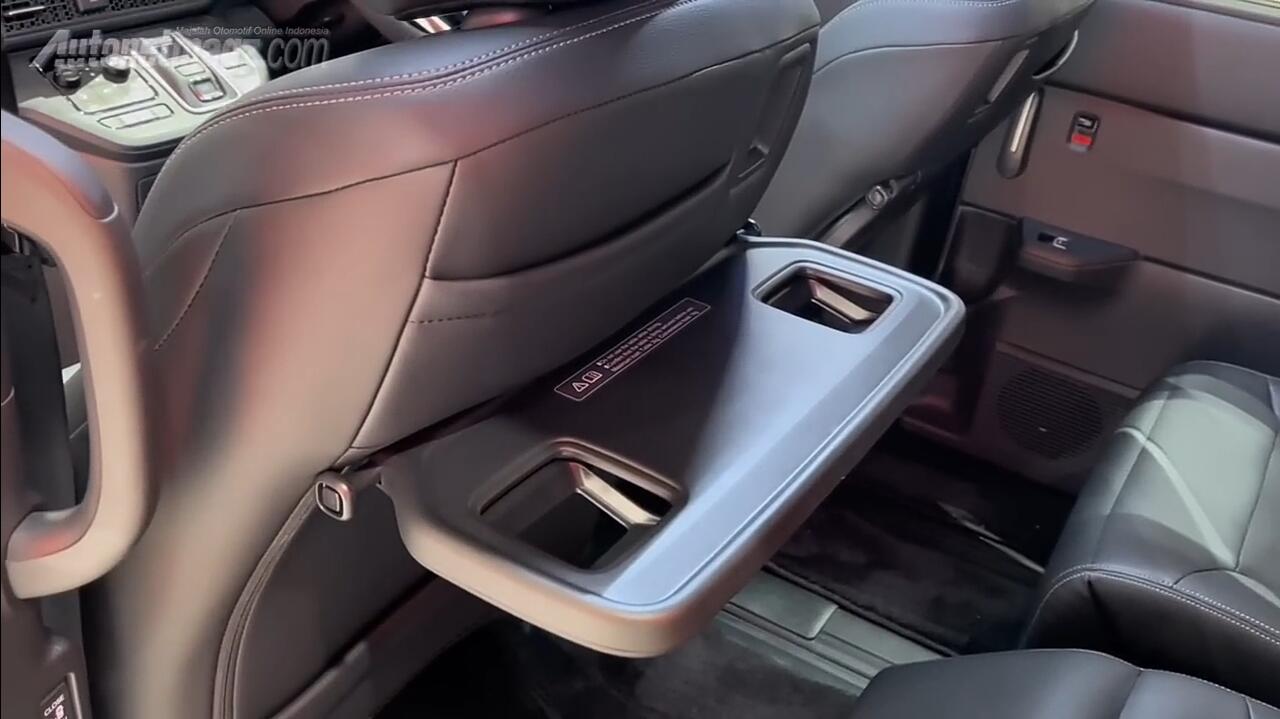 GIIAS 2024: Honda Step WGN Menyapa Indonesia, Inilah Saingannya Voxy dan Serena