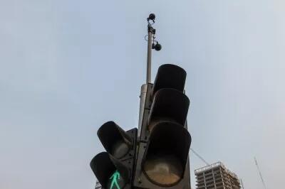 Pak Ogah di Lampung Matikan Traffic Light dan Bikin Kemacetan, Gini Amat Nyari Duit!