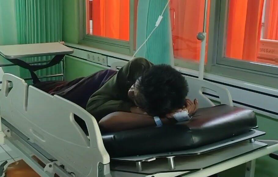 Jangan Ditiru! Diduga Depresi, Samsul Nekat Potong Alat Kelaminnya pakai Silet