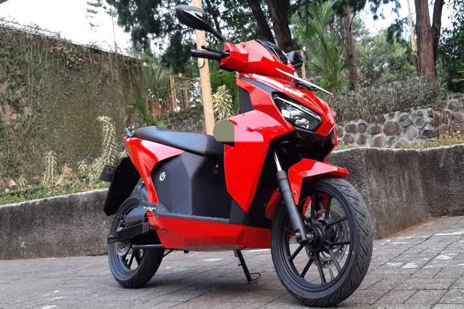 Alasan Sebenarnya, Kenapa Motor Dan Mobil Listrik Nggak Ada Knalpotnya
