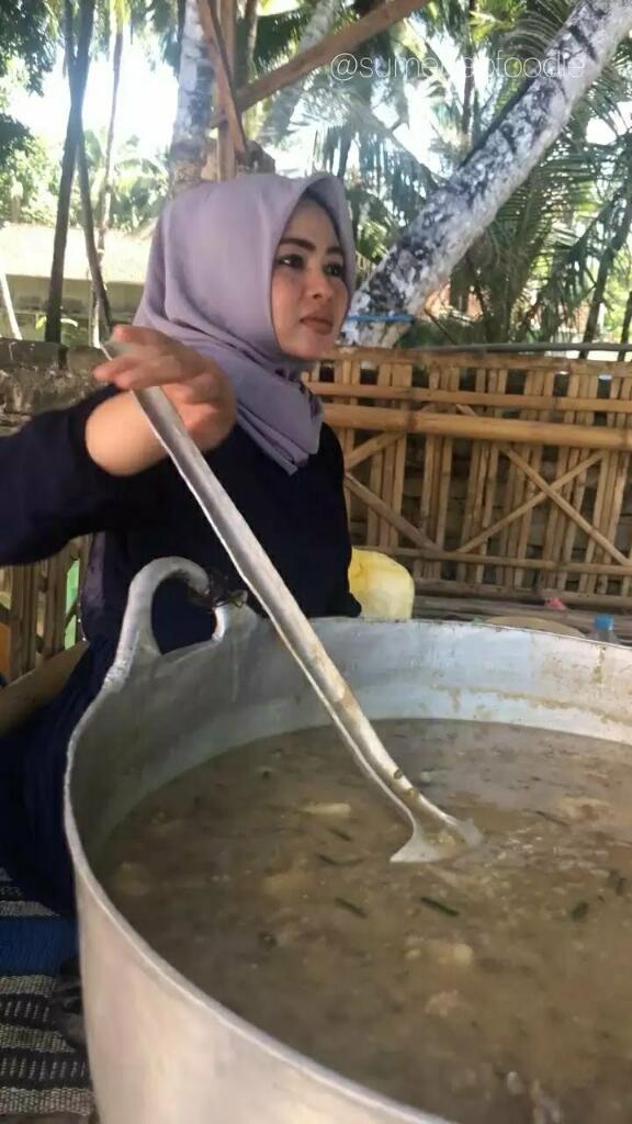 Pedagang Bakso di Surabaya mirip Suneo, Semoga bikin Kaya Raya kayak Tokoh Tersebut!