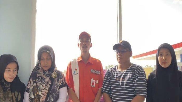 Joker Belum di Gampar! 4 Oknum ASN di Kampar Tertawa saat Isi Bensin 10 Ribu di SPBU