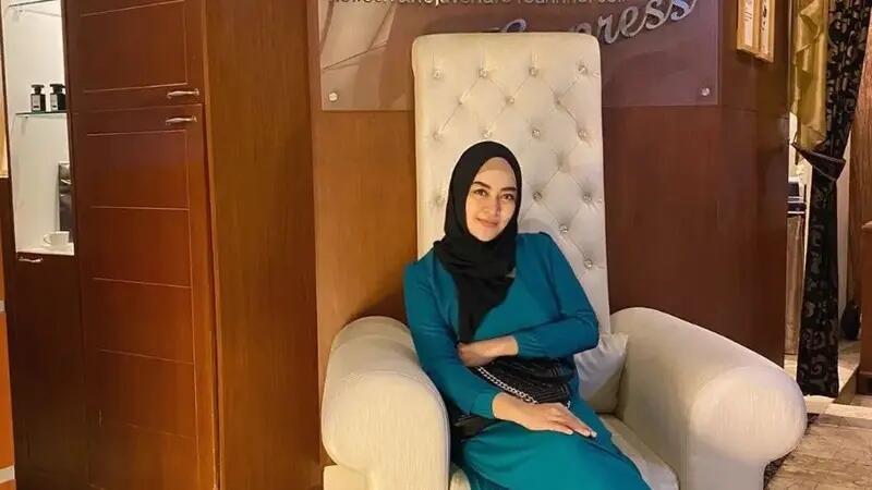 5 Wanita Cantik Pembawa Acara Berita TV di RI, Nomor 1 Hobi Membaca Lho Gansist!