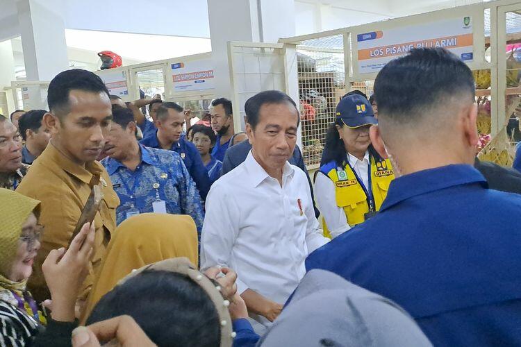 Salut! 3 Bulan Selesai Masa Jabatan, Jokowi masih sering Kaget: Ini 5 Potretnya!