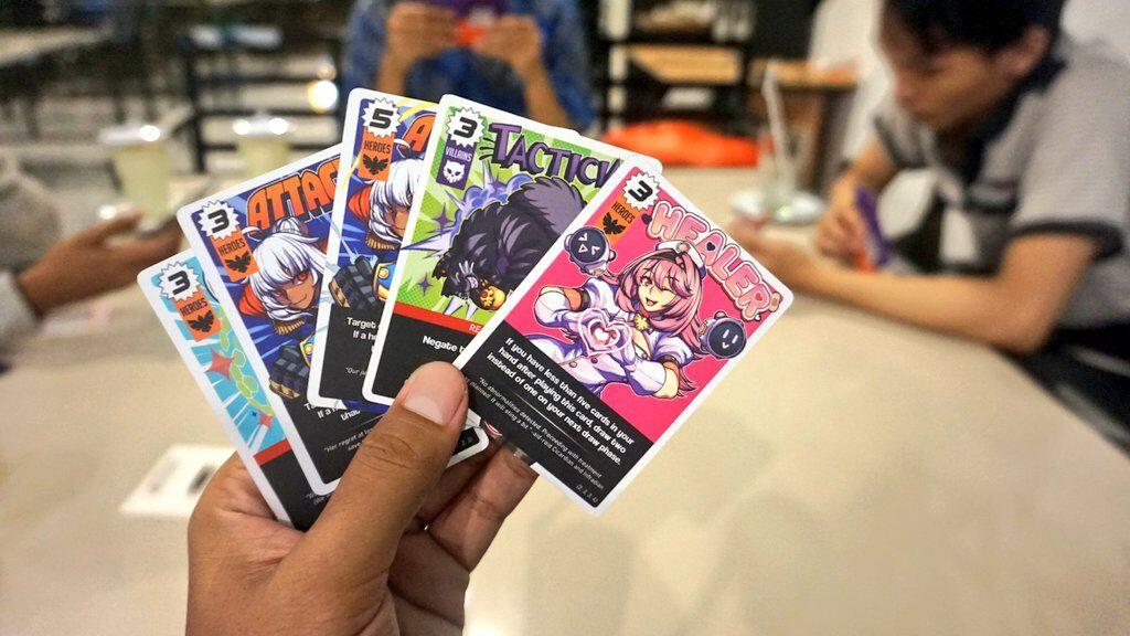 REVIEW CARD GAME POWER BULLETIN