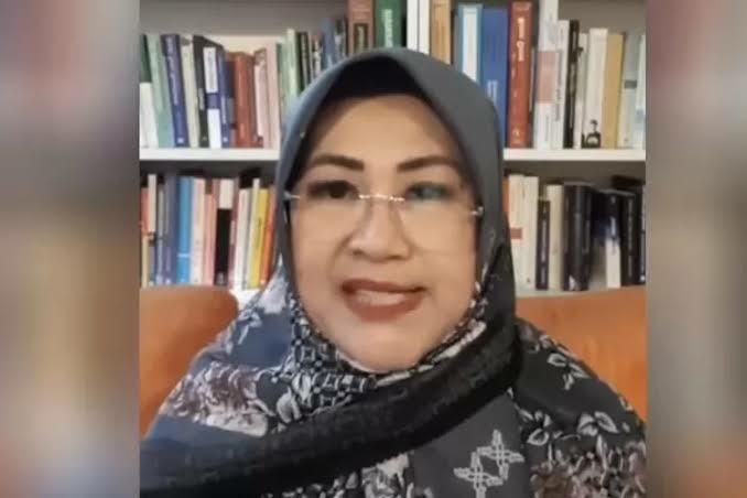 Jokowi Ajak Influencer ke IKN, Dokter Tifa Singgung Uang Pajak: Saya Tidak Ikhlas