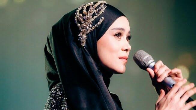 Konser Musik 10 Tahun Karir Lesti Kejora, Tiket Ludes 14 Menit! Tanggapannya Gansist?