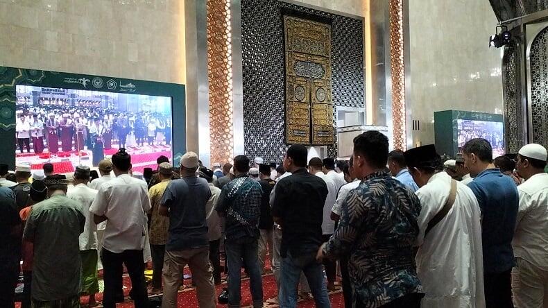 Jemaah Masjid Istiqlal Melaksanakan Salat Gaib untuk Ismail Haniyeh Pemimpin Hamas