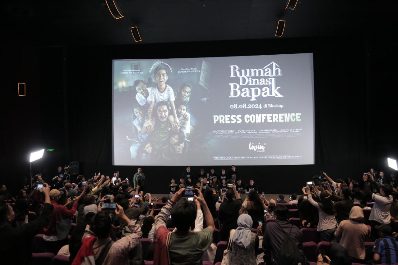 Film Horor Komedi "Rumah Dinas Bapak" Dari Cuitan Di Twitter Ke Layar Film.