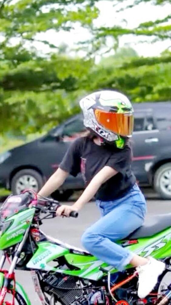 Perempuan Banyak Naik Satria FU, Kemana Trend Itu Sekarang?
