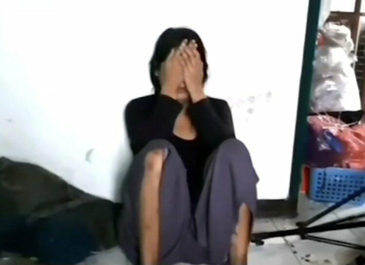Viral Suami Marahi Istri Gara-gara Live Sosmed Pakai Baju Seksi, Netizen Dukung Suami
