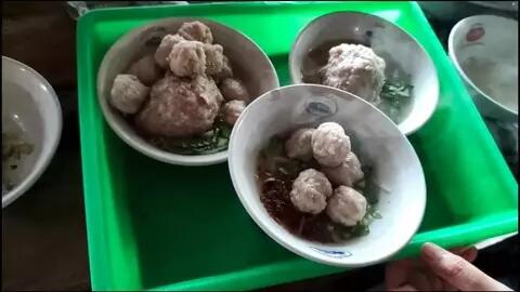 Murah Banget! Bakso Rp2000 Seporsi Masih Ada di 2024!