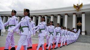 Wacana Paskibraka Putri Lepas Jilbab di Medsos, MUI: Adik-adik Langsung Pulang Saja!