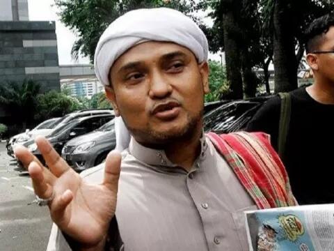 Paskibraka Dilarang Berhijab, Kubu 212 Endus Pengaruh Komunis!