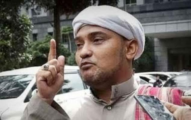 Paskibraka Dilarang Berhijab, Kubu 212 Endus Pengaruh Komunis!