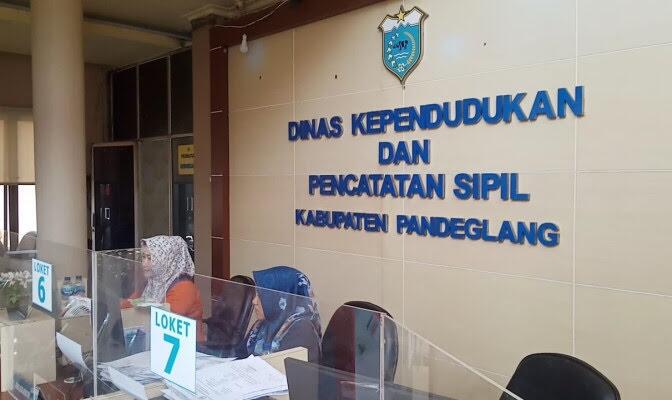 Disdukcapil Pandeglang Disebut Lalai karena Hambat Layanan E-KTP