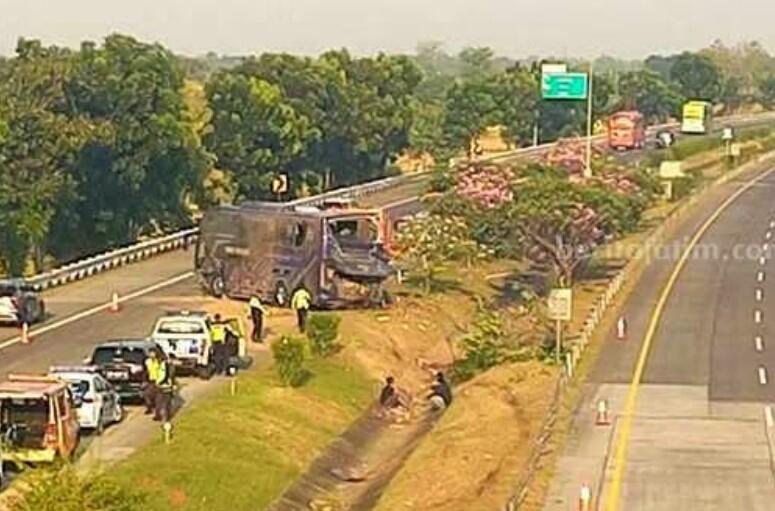 Kecelakaan di Tol Jombang-Mojokerto, Kernet Bus Tewas