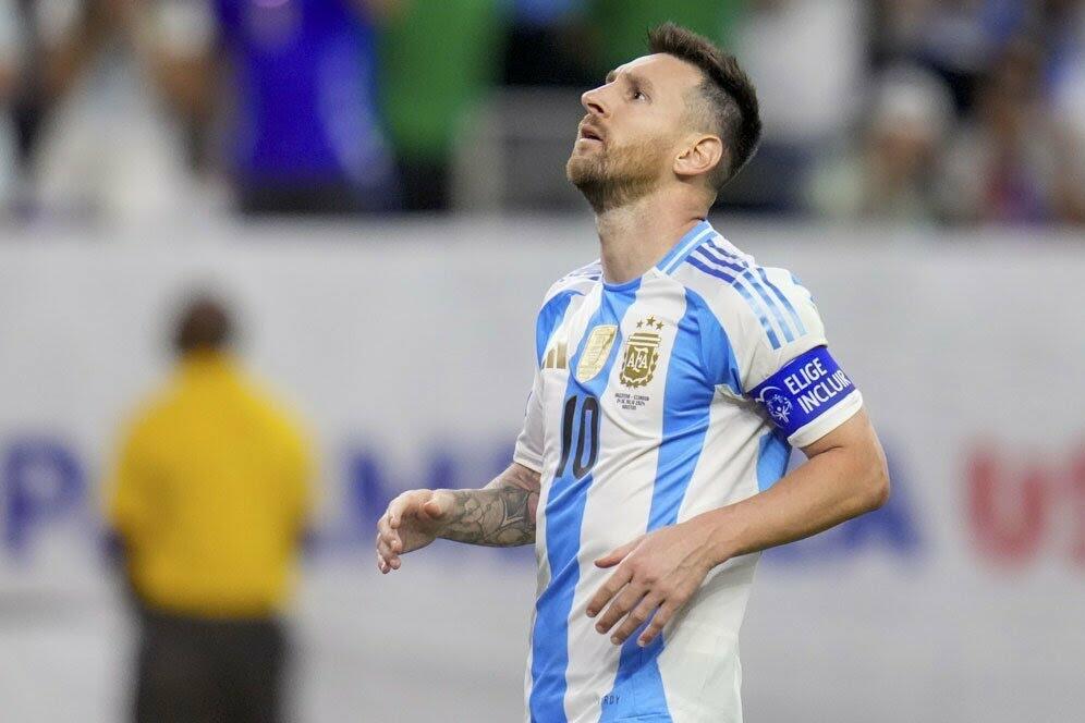 Berani Kritik Lionel Messi, Pejabat Argentina Langsung Dipecat!