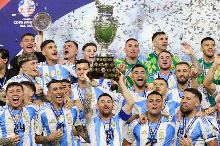 Berani Kritik Lionel Messi, Pejabat Argentina Langsung Dipecat!