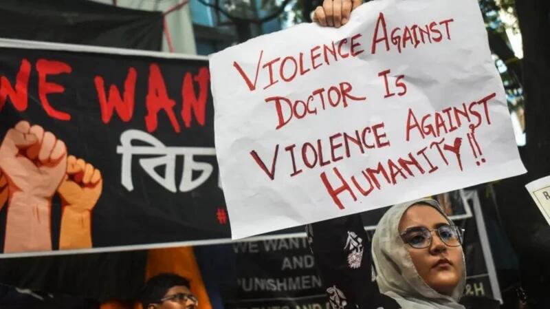 Ngeri! Dokter Magang di India Tewas Dirudapaksa Belasan Orang, Aksi Demo pun Merebak!