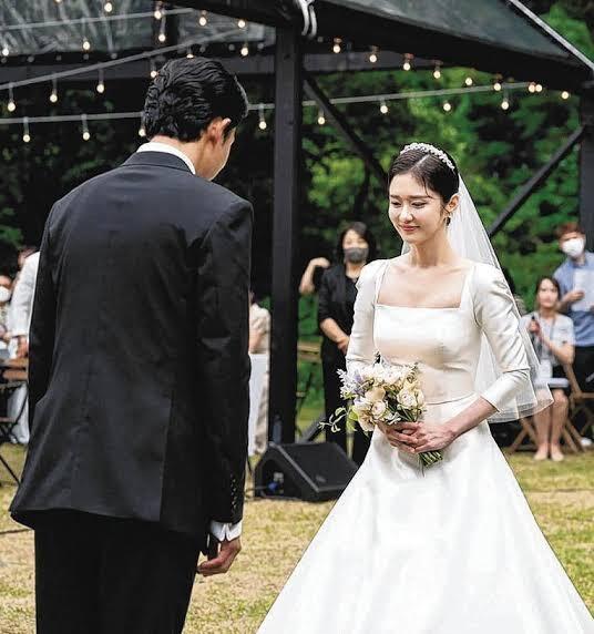 Kesiapan dan Kematangan: Kunci Bahagia Menikah di Usia Dewasa