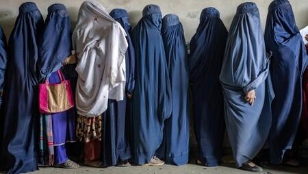 Taliban Larang Perempuan Bersuara di Depan Umum, Tak Boleh Nyanyi
