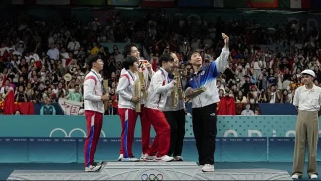 Atlet KorUt yang Selfie dengan Atlet Korsel di Olimpiade Terancam Dihukum Kim Jong